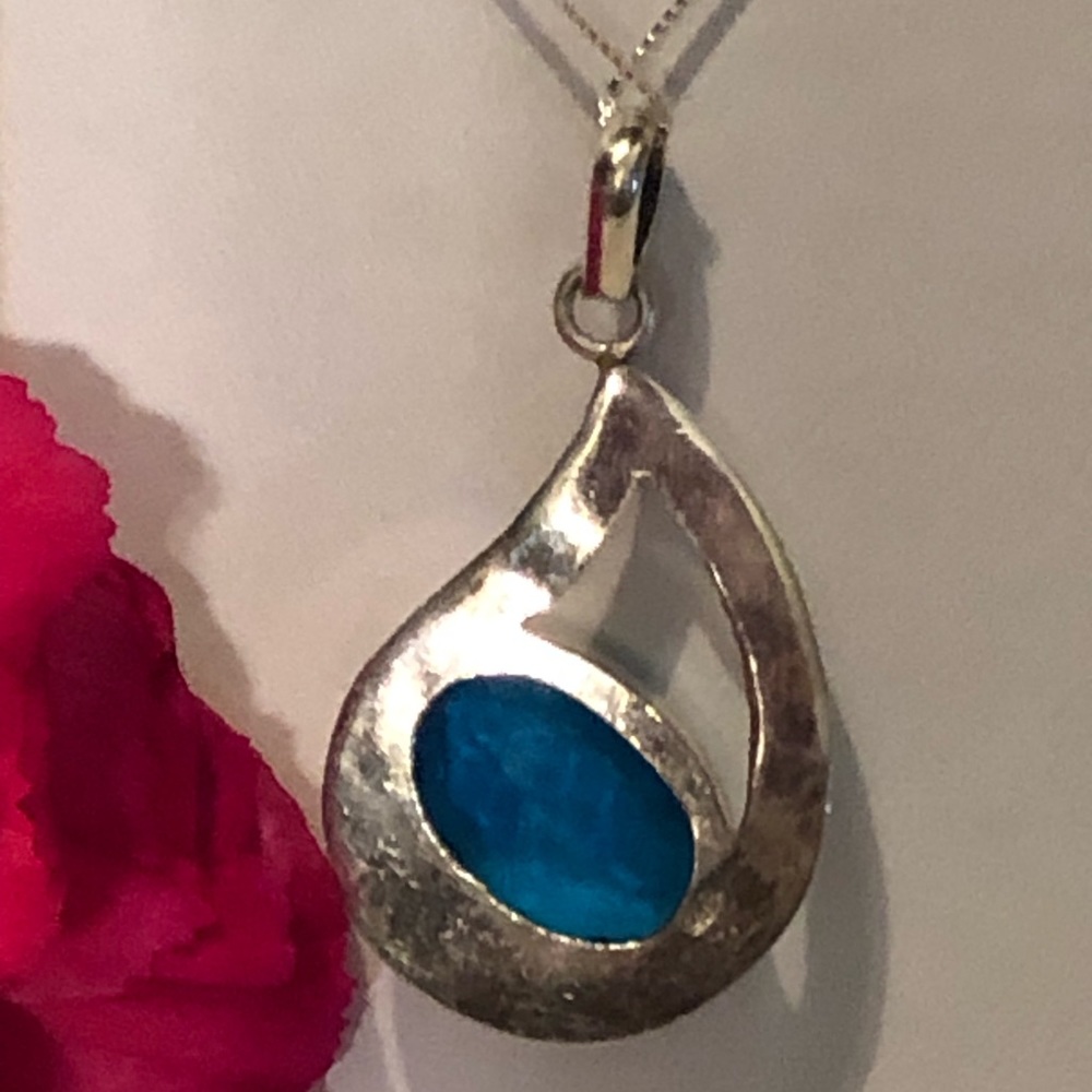 Blue Topaz - Picture 6 of 6